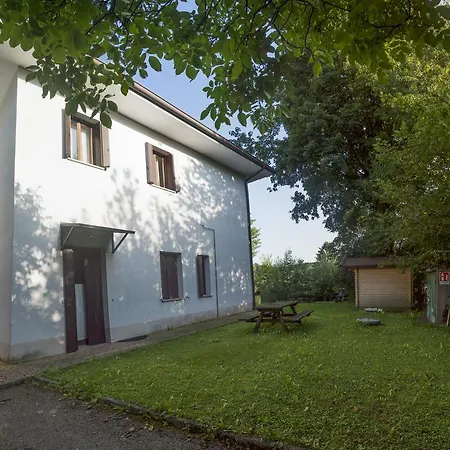 Diffuso Balcone Sul Friuli アパート